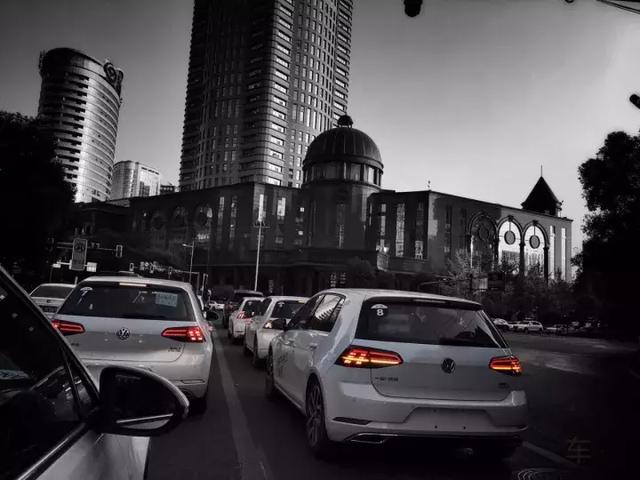 一款车坚守43年，只因它遵循传统又不断创新